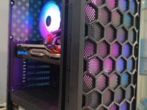 Gaming računar i7-4790s 8GB 240SSD RX580 8GB