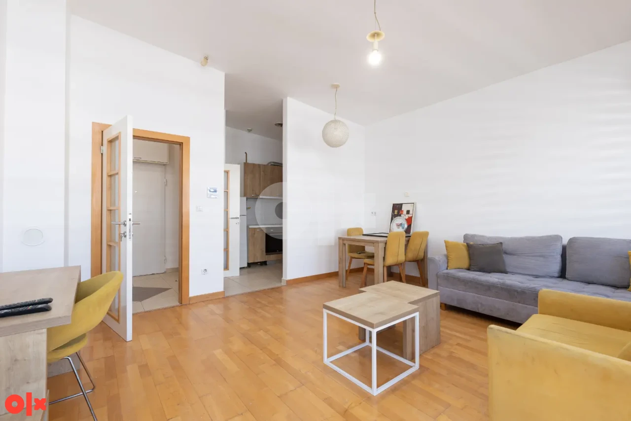 Exkluzivno-namješten useljiv stan Stup Bulevar 55,05 m2 3
