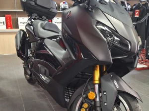 YAMAHA T-MAX 560 Tech Max 2025