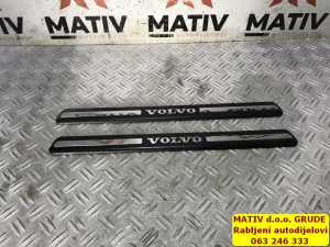 Lajsne na pragu Volvo V60 2012