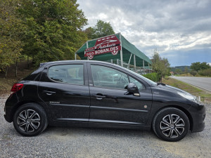 Peugeot 207 1.4 HDI 50 KW*2010 god*PERFEKTNO STANJE VOZILA