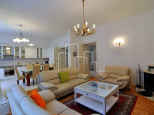 Trosoban vrhunski stan najam Centar Marijin Dvor