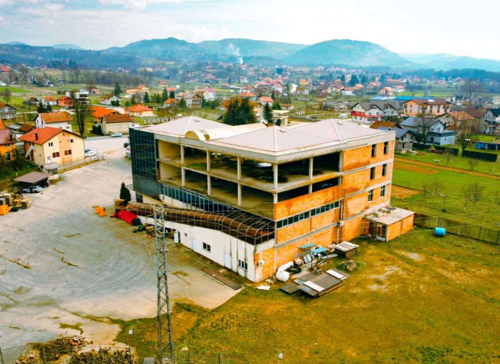 EOS / NAJAM / Poslovni Objekat / Travnik / Nova Bila / 3582 m2 4
