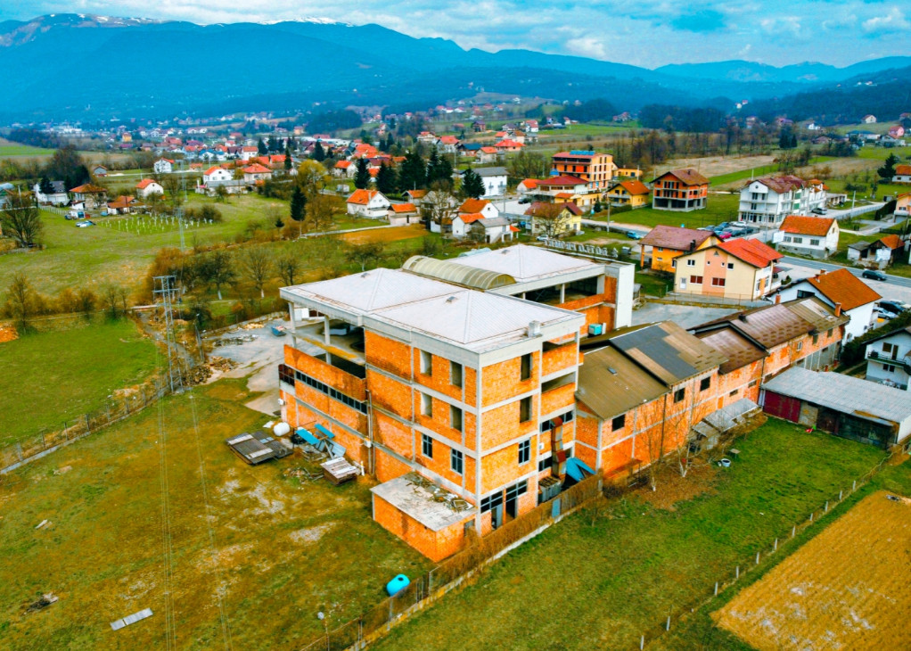 EOS / NAJAM / Poslovni Objekat / Travnik / Nova Bila / 3582 m2 5