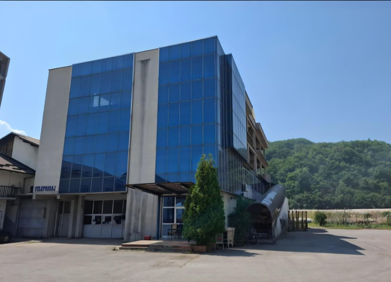 EOS / NAJAM / Poslovni Objekat / Travnik / Nova Bila / 3582 m2