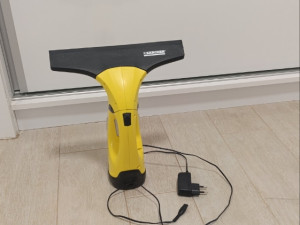 Akumulatorski usisivač za prozore Karcher