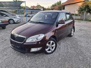 Škoda Fabia 1.2 tdi GREENLINE 2011g servisna 2 kljuca