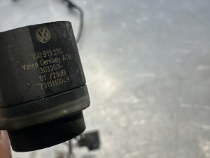 Instalacija parking senzora parking senzor Volkswagen Passat 7 (fotografija 2)