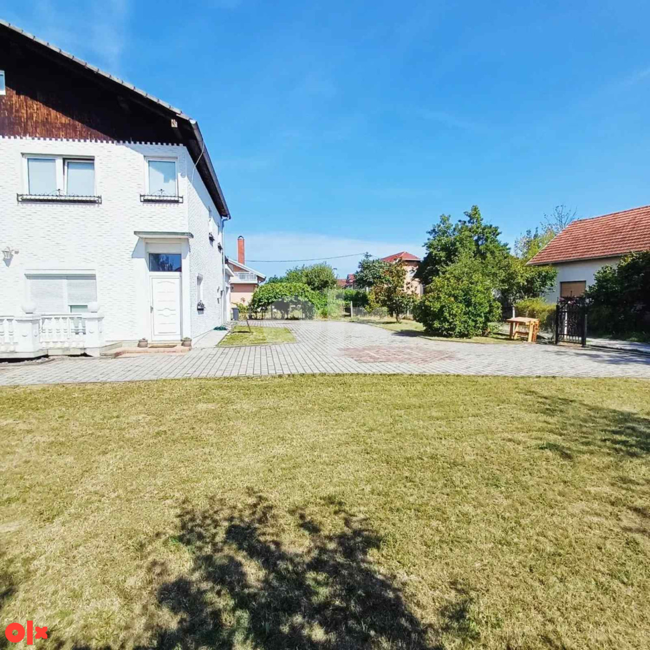 Kuća i plac 1.135m2, Prijedor Puharska 3