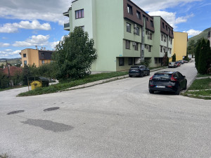 Stan/Stanovi/77,63m2/Vrtovi Sunca/Centar Sarajevo