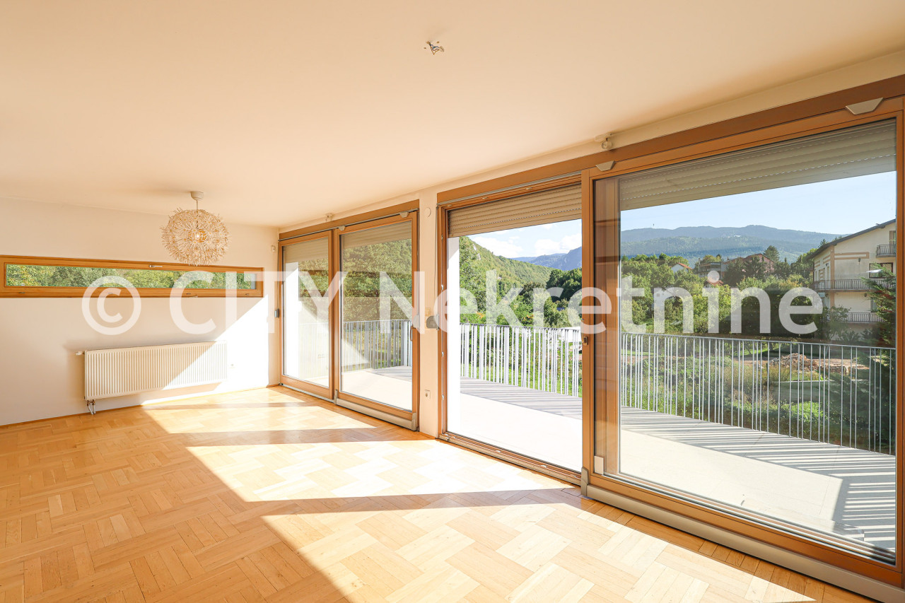 Moderna kuća sa dvorištem - Stari grad - Mošćanica - 142 m2 2
