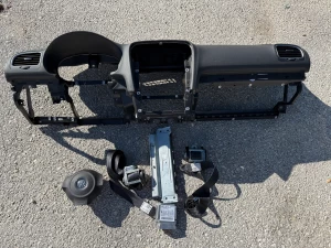 Vw Golf 6 Instrument tabla airbag pojasevi modul