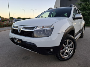 DACIA DUSTER 1.5 DCI 4X4 **187000 KM** ALLROAD PAKET SAVRSENA