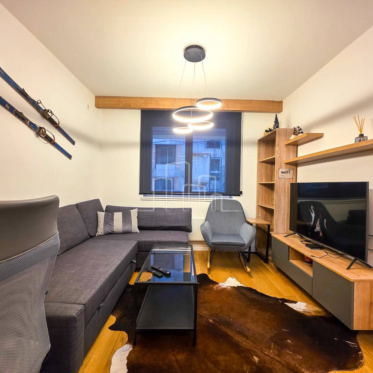 Opremljen apartman jedna spavaća 30m2 prodaja Jahorina 4