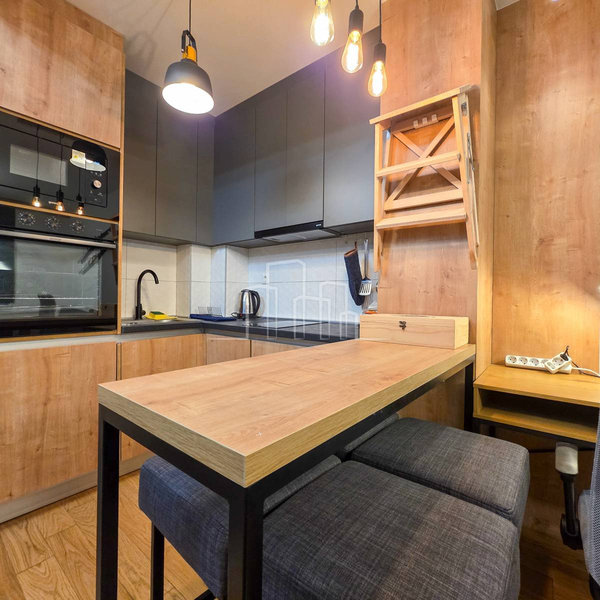Opremljen apartman jedna spavaća 30m2 prodaja Jahorina 10