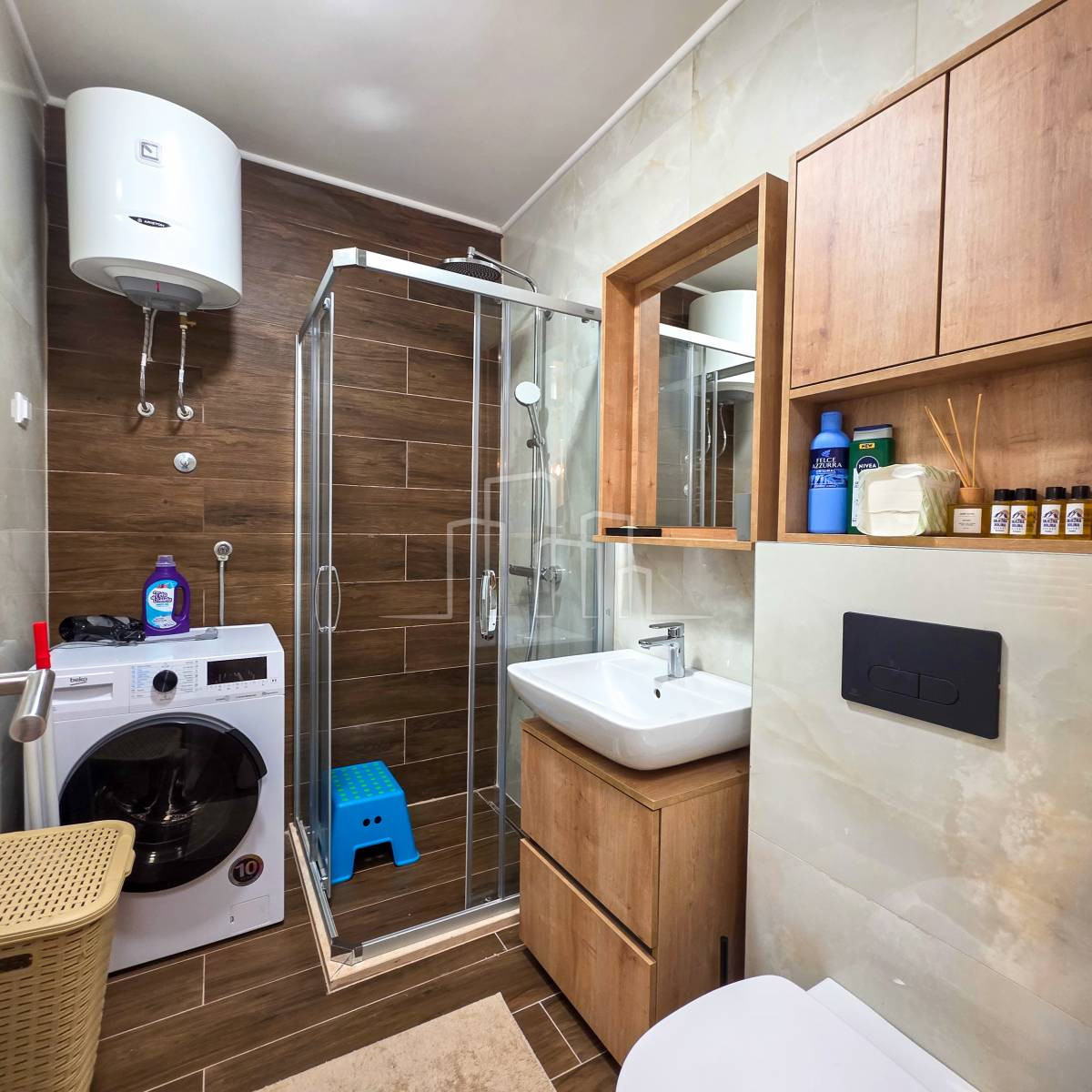 Opremljen apartman jedna spavaća 30m2 prodaja Jahorina 21