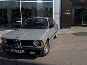 BMW 315 E21 - OLDTIMER - REGISTROVAN!