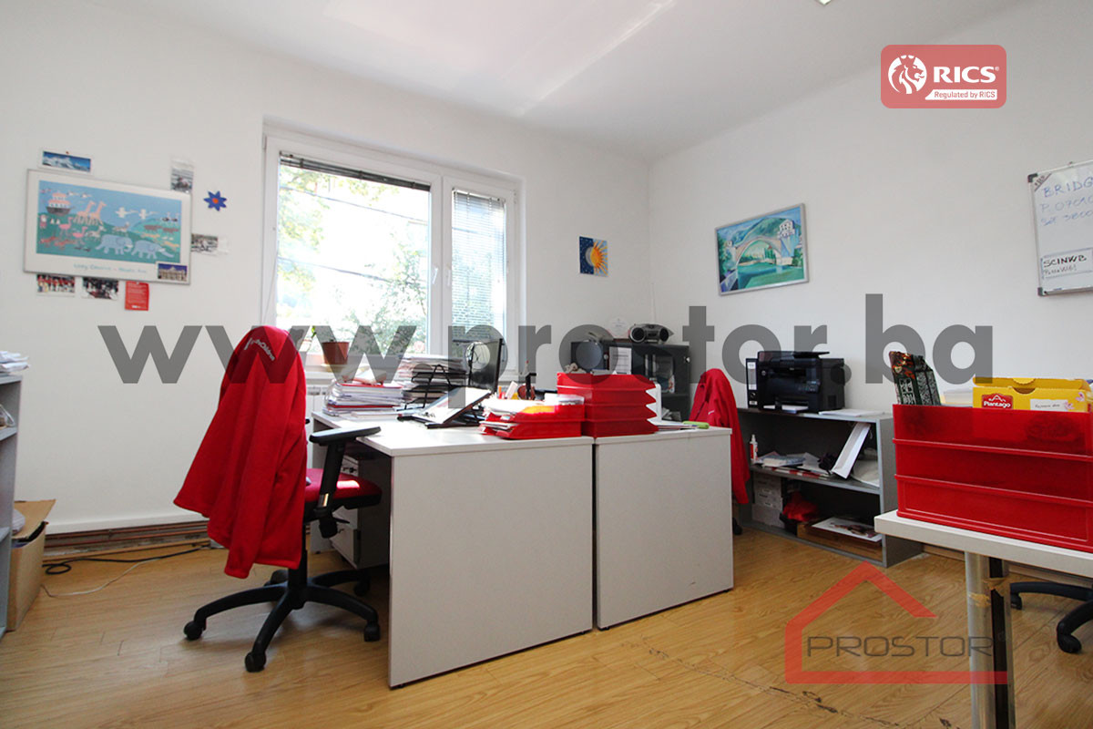 PROSTOR izdaje: Kuća, 400m2, Kovačići 5