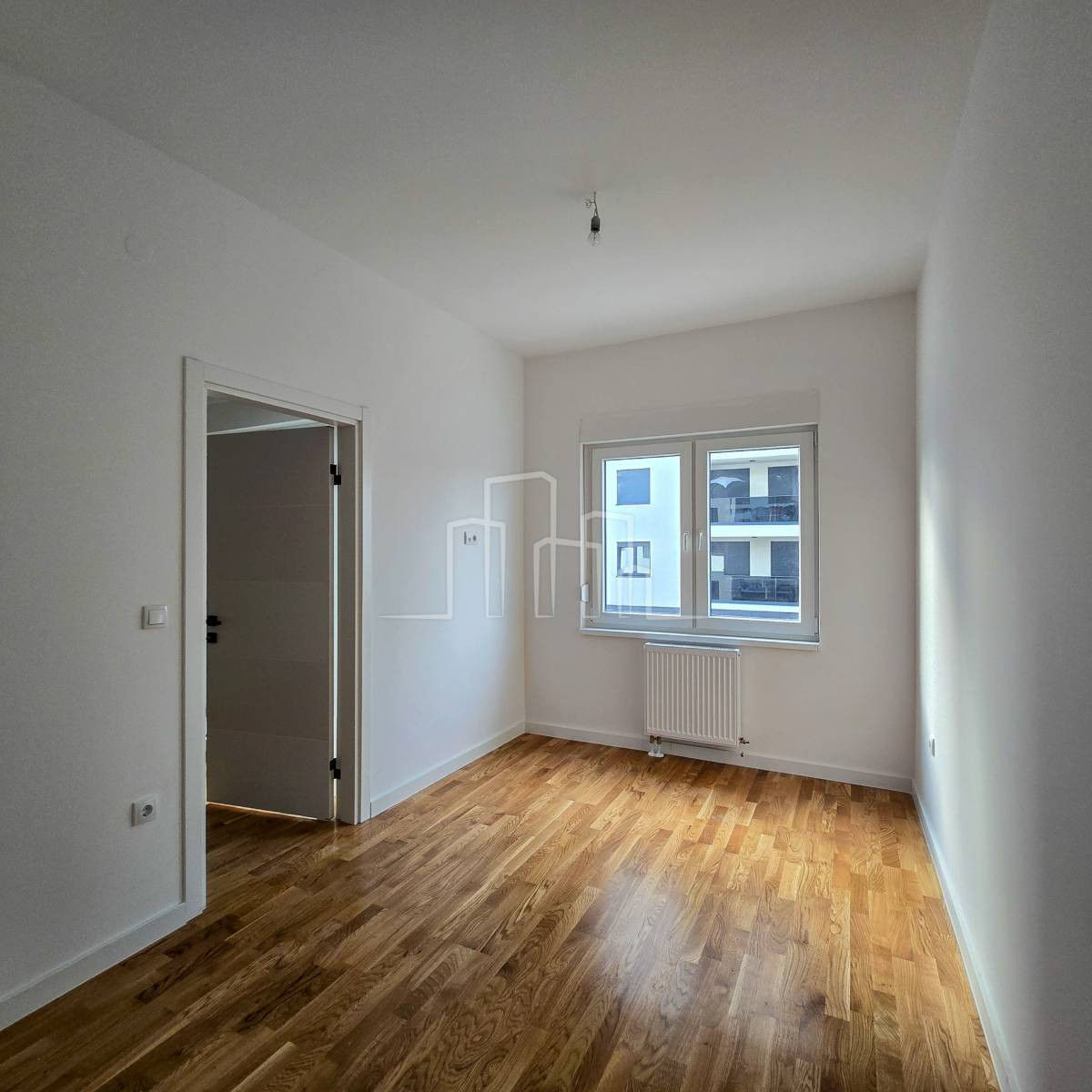 Stan 48m2 jedna spavaća Istočno Sarajevo iznajmljivanje 9