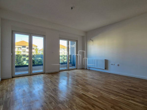 Studio 40m2 sa balkonom Istočno Sarajevo najam