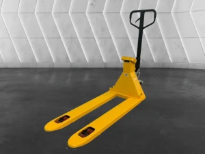 Paletar RTE STAXX318L 2023 2500kg Vaga NOVO