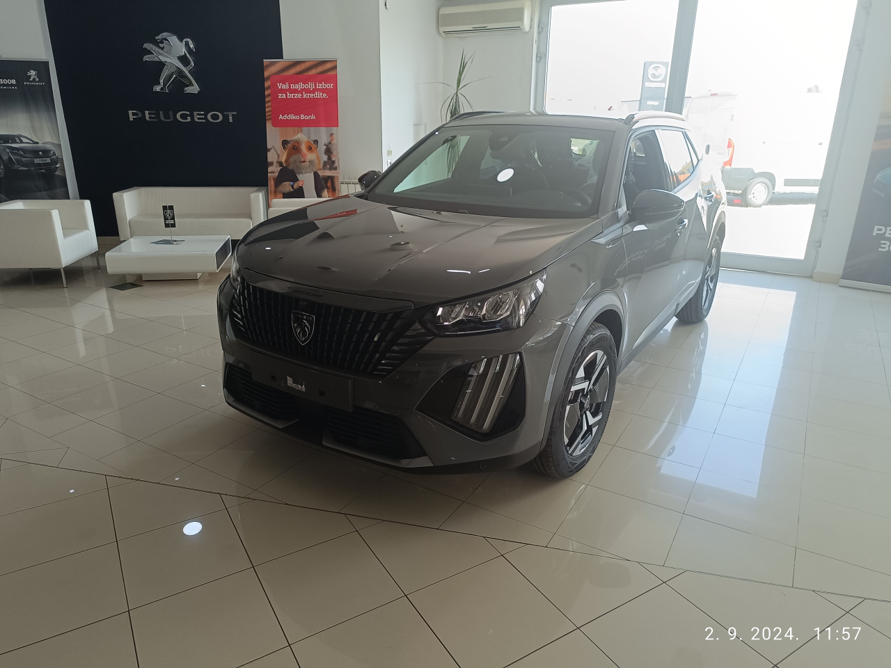 Peugeot 2008 ALLURE HIBRID 145 KS e-DCT6 2025