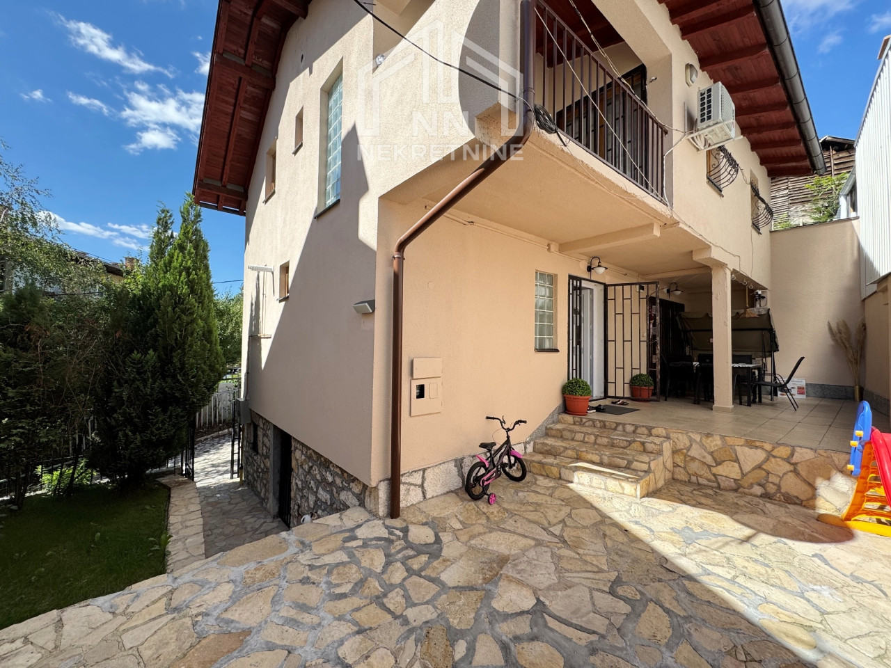 NN Nekretnine : Kuća - Marijin Dvor / Goruša - Centar 24