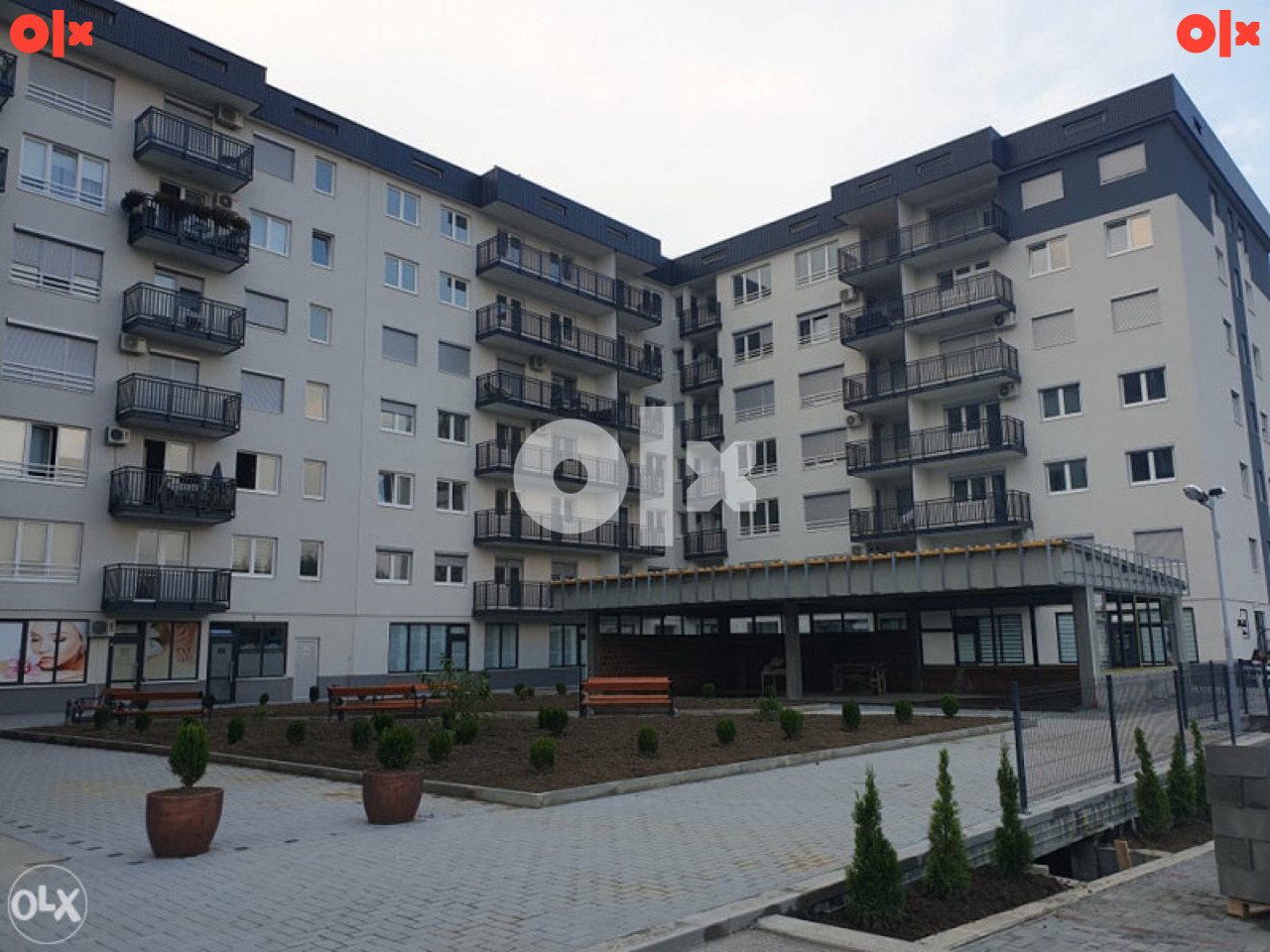 Stan na dan / Iznajmljivanje stana Jelah Tesanj 061805666 HG3 2