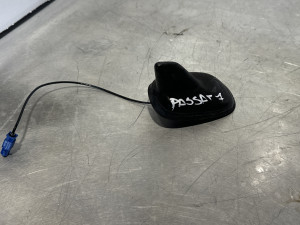 Antena GPS cc Volkswagen Passat 7 2013 (fotografija 2)