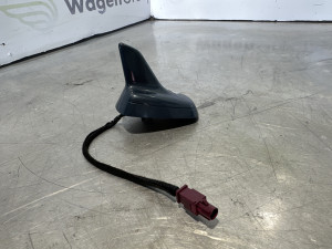 Antena GPS Audi A6 4F 2010 (fotografija 4)