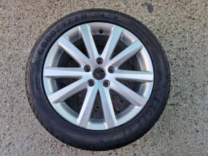 VW FELGA  REZERVNI TOCAK NOVO 235 45 17