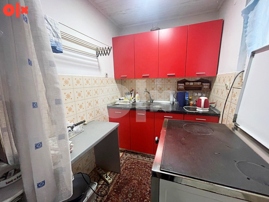Kuća sa garažom i dvorištem, Tetovo 9