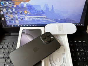 IPHONE 16 PRO MAX 1TERABAJT KAO NOV 99% BAT GARANCIJA