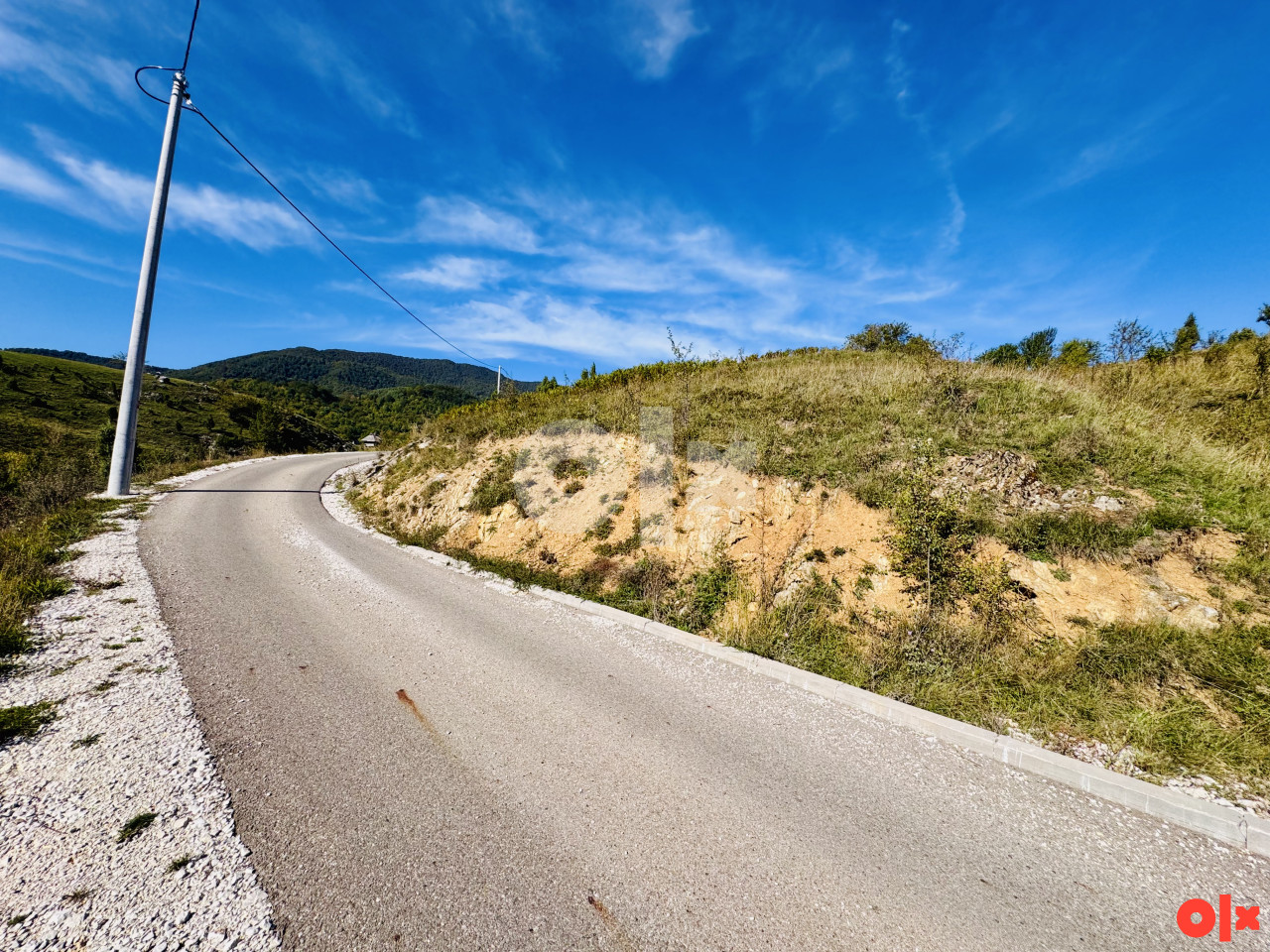 Zemljište 3,5 dunuma Ledići, Bjelašnica, Trnovo 7