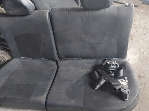 Zadnja sjedista 206 plus sa pojasevima