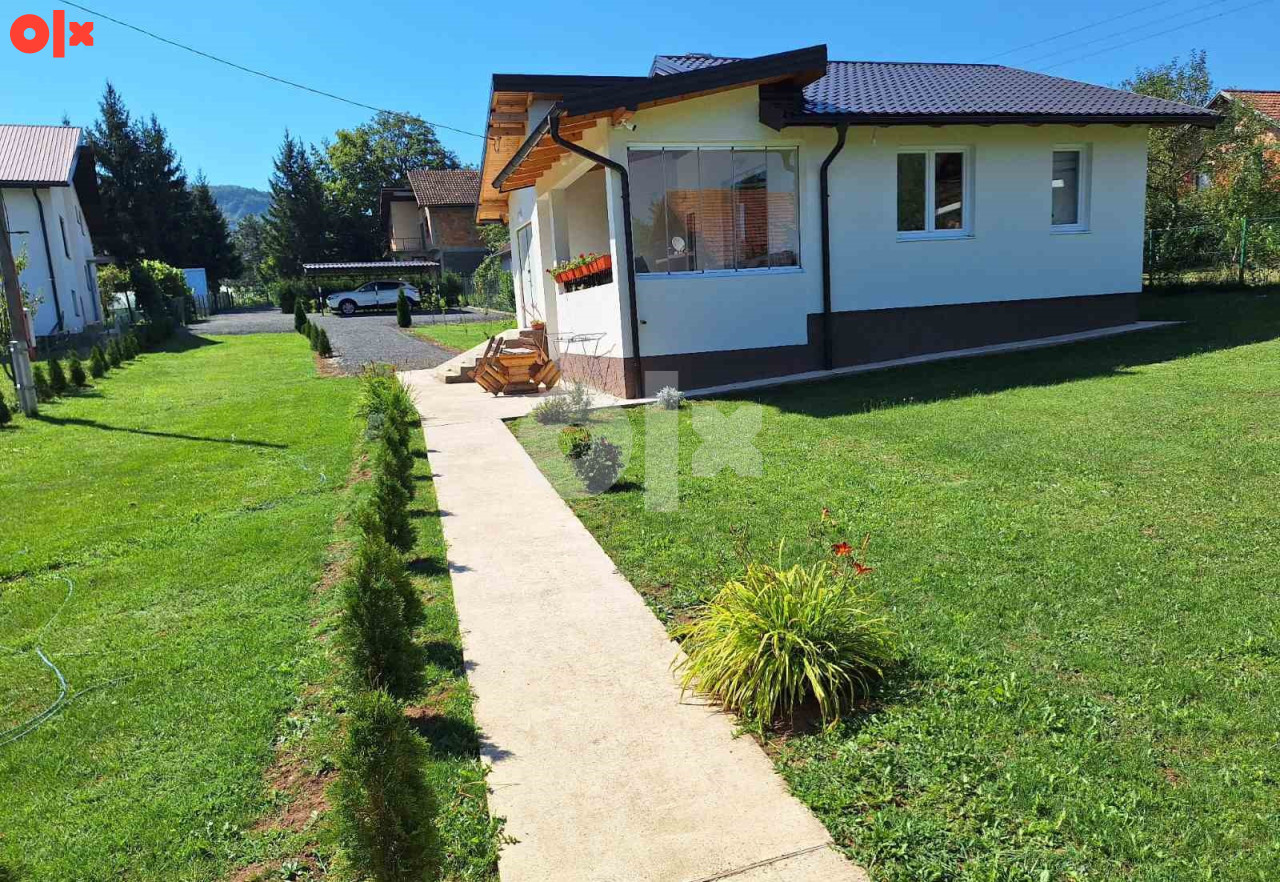 Vikendica Trnovo -Kijevo sa 2635m2 Zemljišta 2