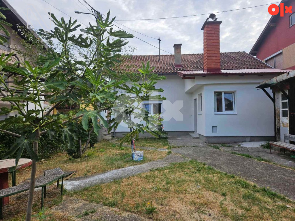 Mejdan, prodaja kuće sa okućnicom od 250m2 2