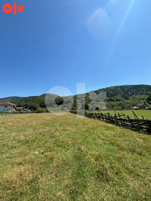 Zemljište 800m2 u naselju Podgrab, mogućnost zamjene!