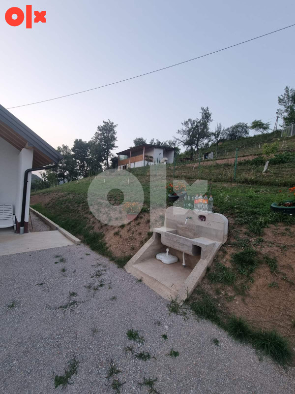 Vikendica  Kijevo Trnovo sa 2300m2 zemljišta 7