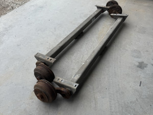 Osovine osovina za poluprikolicu prikolicu 2 komada