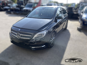 Vozilo u dijelovima MERCEDES B KLASA B180 CDI W246 2011-2014