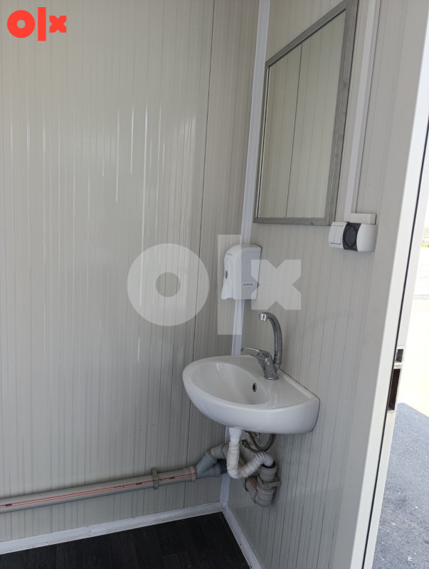 Sanitarni kontejner 6x2,4 3