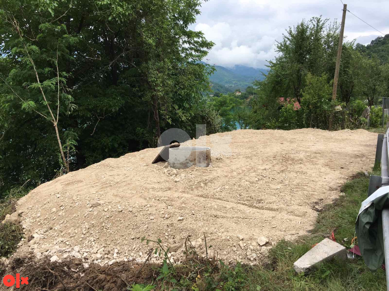 Zemljište Jablanicko jezero OSTROZAC