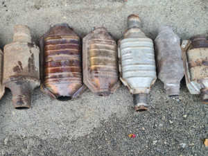 Univerzalni katalizatori za ugradnju 50 do 100 KM po komadu