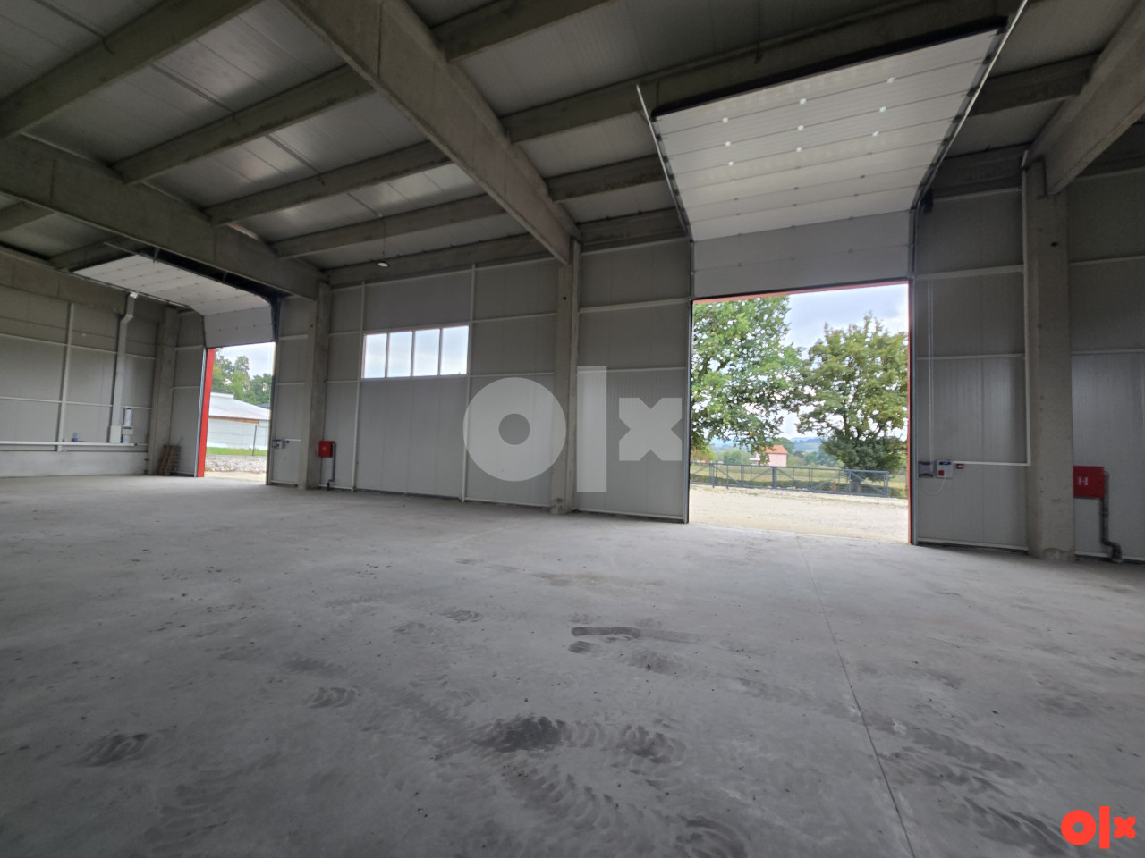 Poslovni prostor Srebrenik 396m2 14