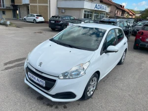 PEUGEOT 208 1.6 HDI 75 KS- URAĐEN VELIKI SERVIS