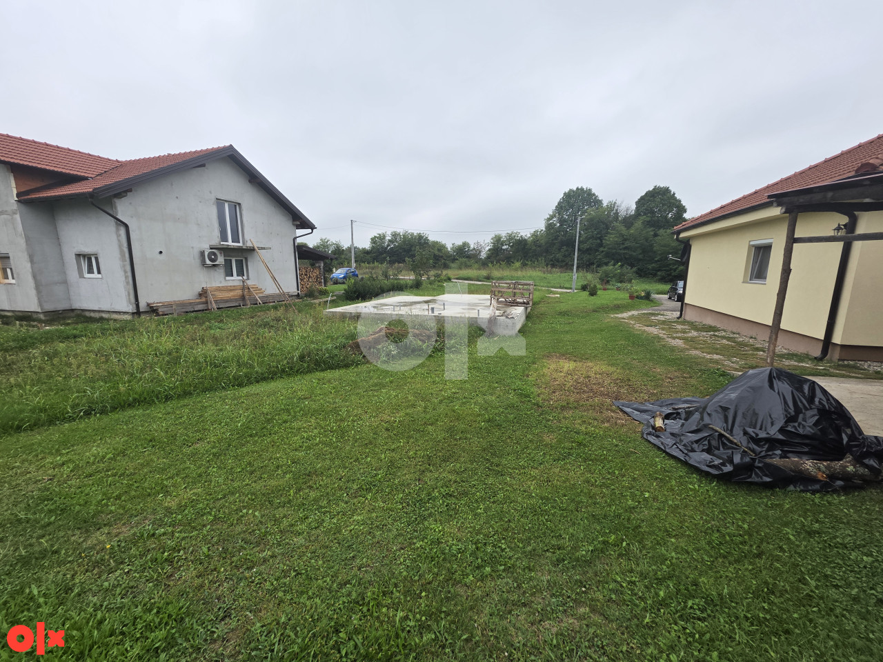 Zemljište Laktaši sa novim temeljom 2