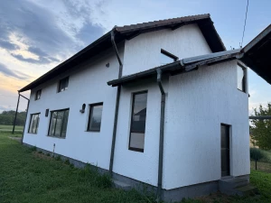 Kuca Lokal Poslovni Stambeni Prostor Bijeljina/Hase photo 3