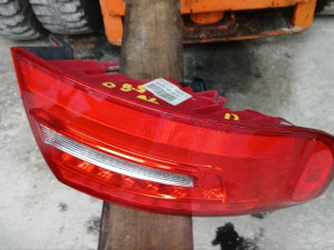 STOP LAMPA AUDI A4 B8 AVANT DESNA 12>15