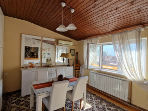 Trosoban stan Marijin Dvor prodaja